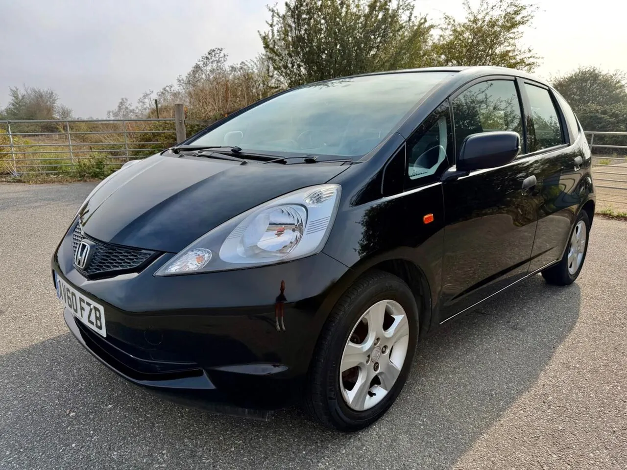 Honda Jazz 2010 photo 3