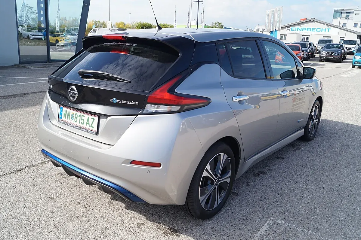 Nissan Leaf 2020 photo 3