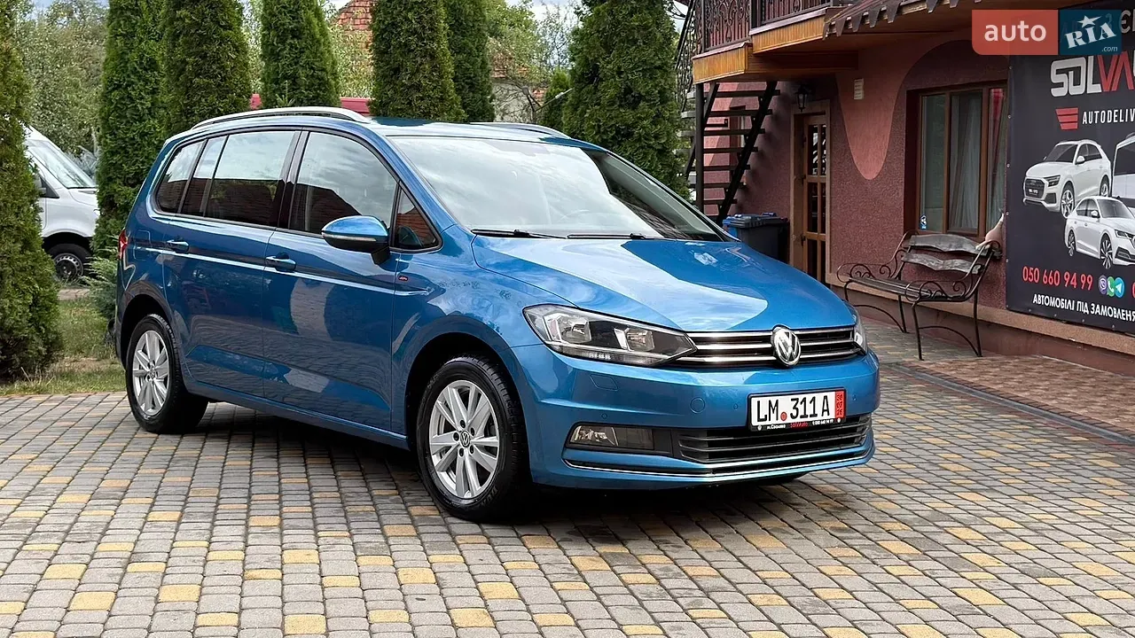Volkswagen Touran 2018 photo 2
