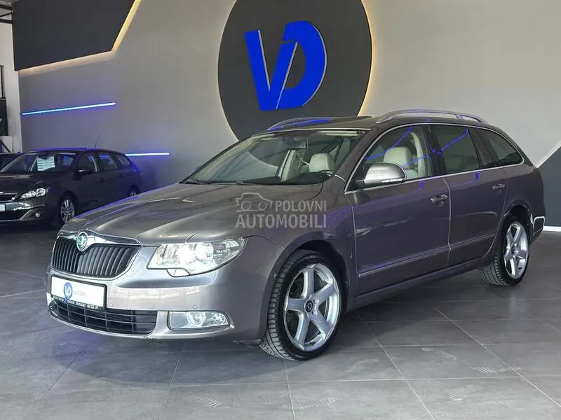 Skoda Superb 2010 photo 3