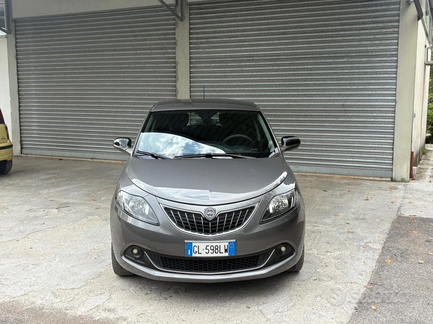 Lancia Ypsilon