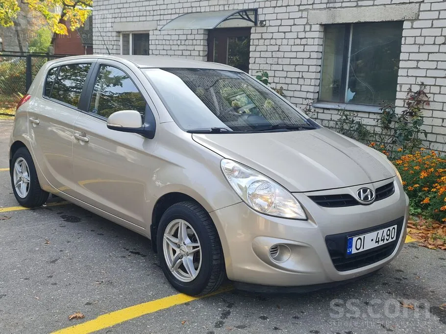 Hyundai I20 2011 photo 3