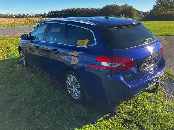 Peugeot 308 2019 photo 3