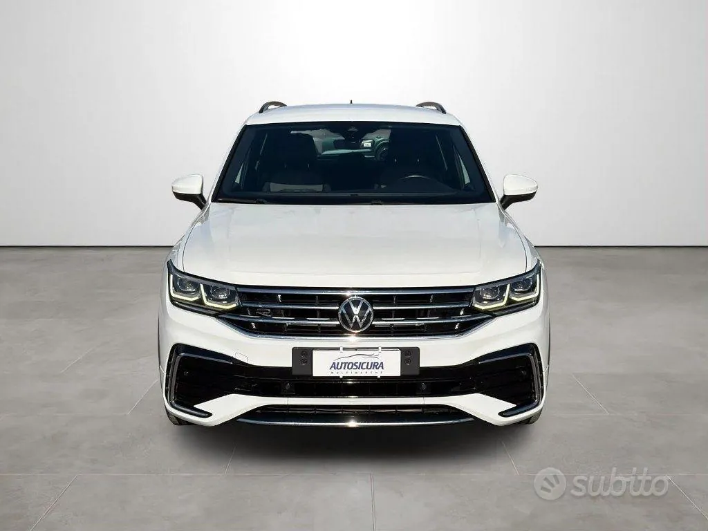 Volkswagen Tiguan 2021 photo 2