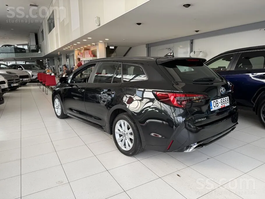 Toyota Corolla 2025 photo 4