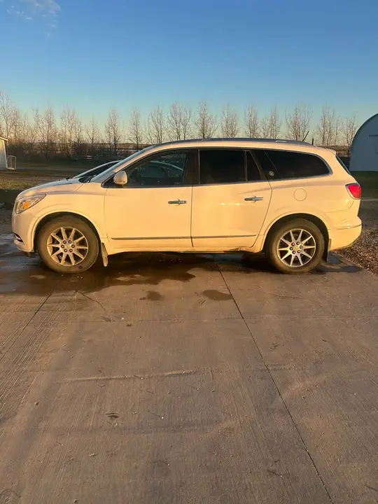 Buick Enclave 2017 photo 2
