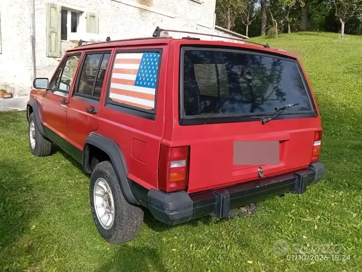 Jeep Cherokee 1987 photo 2