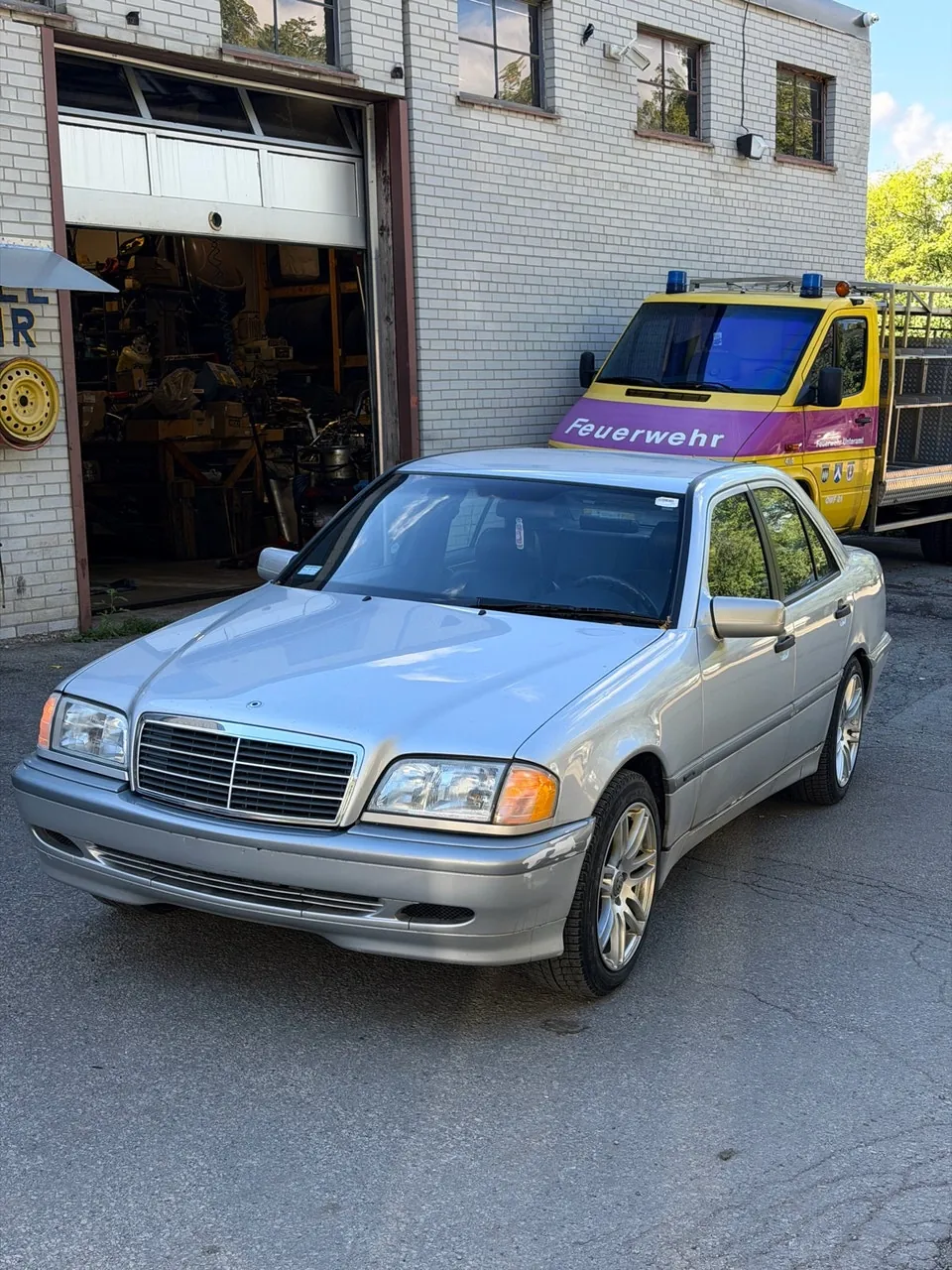 Mercedes-Benz C-Class