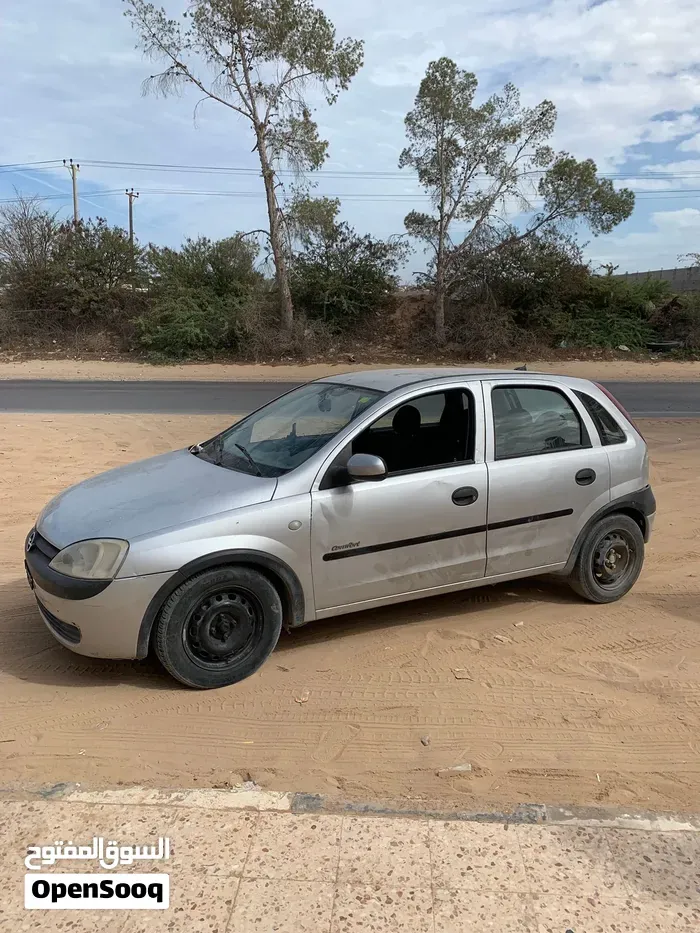 Opel Corsa 2000 photo 2