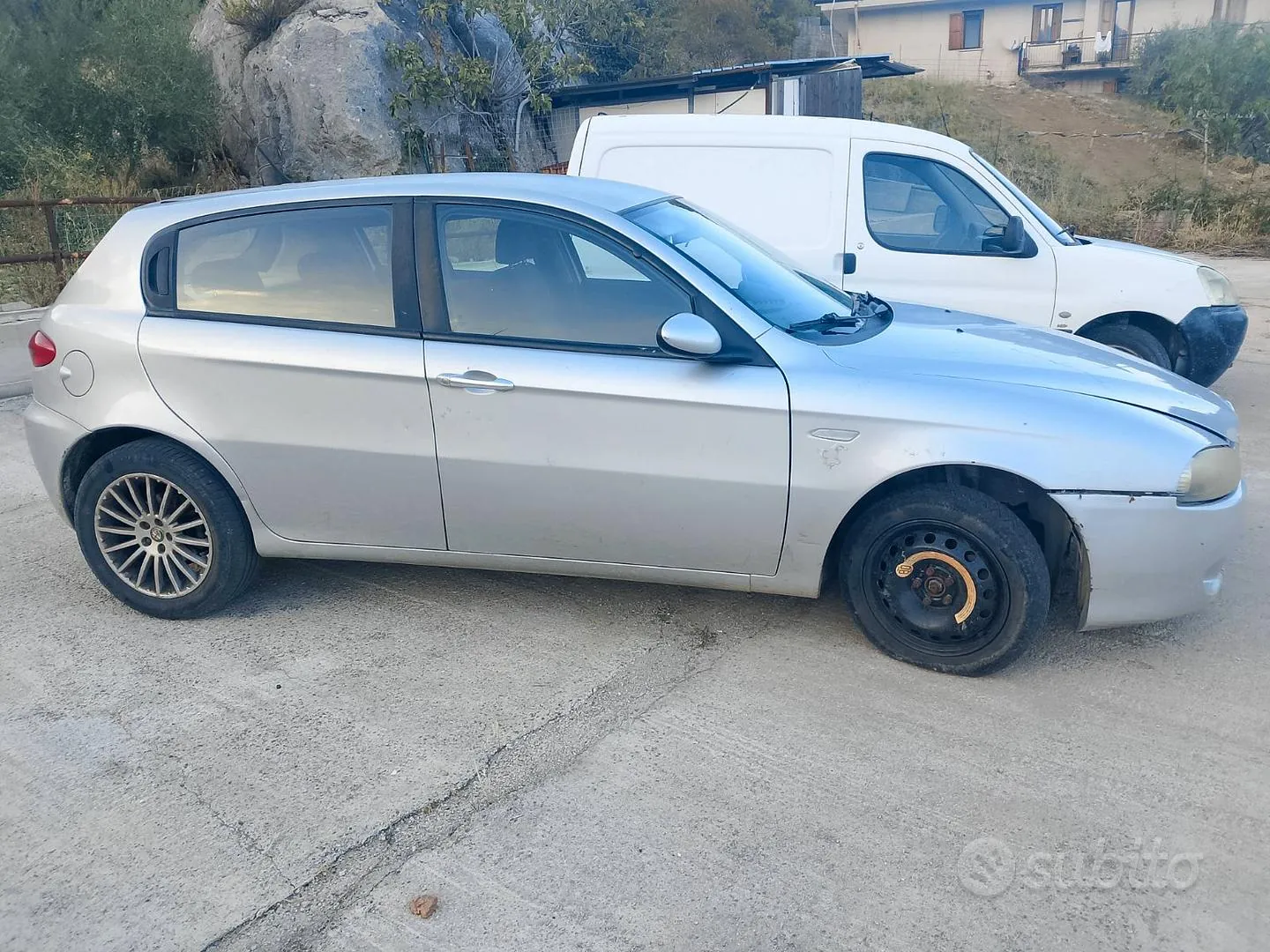 Alfa Romeo 147 2006 photo 3