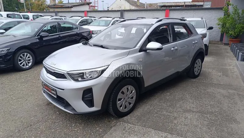 Kia Stonic 2023 photo 5