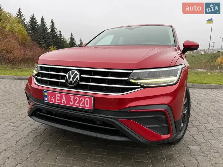 Volkswagen Tiguan 2022 photo 2