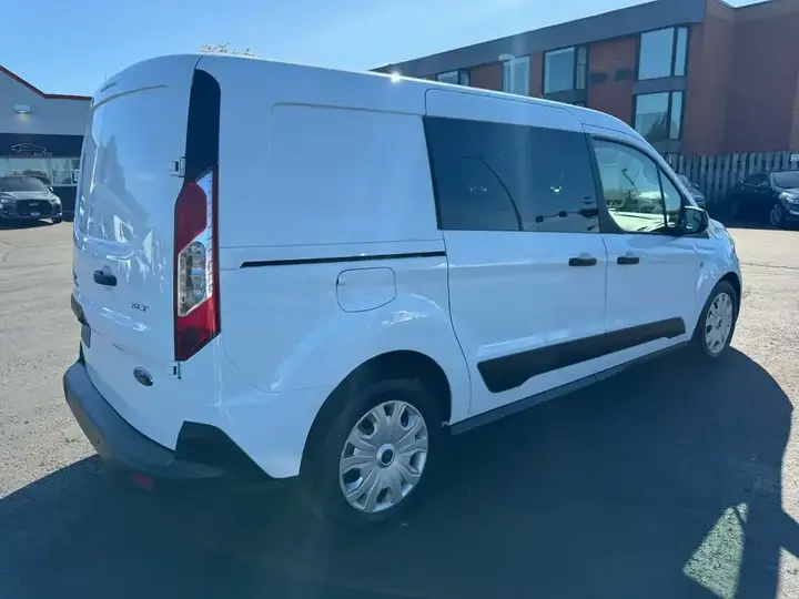 Ford Transit Connect 2022 photo 5