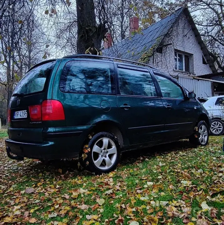 Seat Alhambra 2001 photo 4