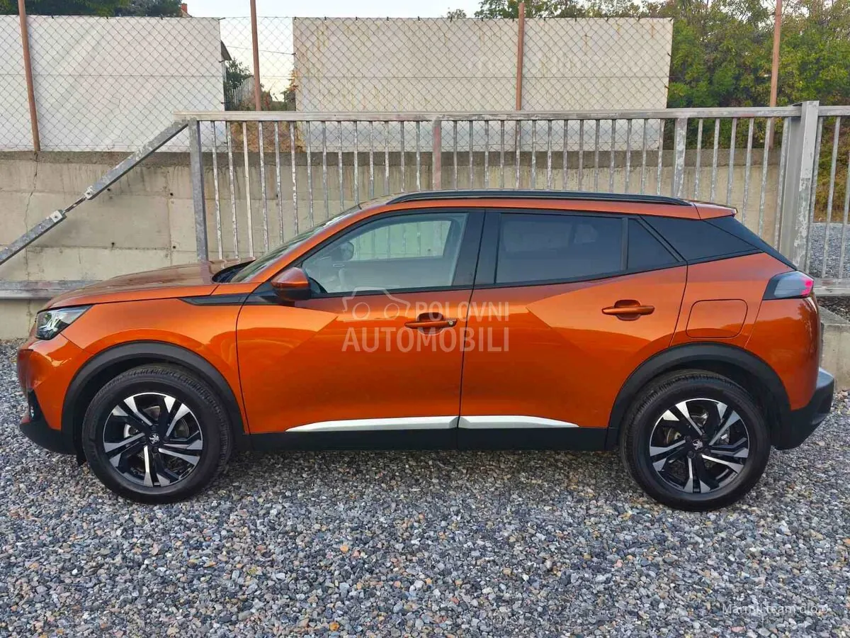 Peugeot 2008 2021 photo 5