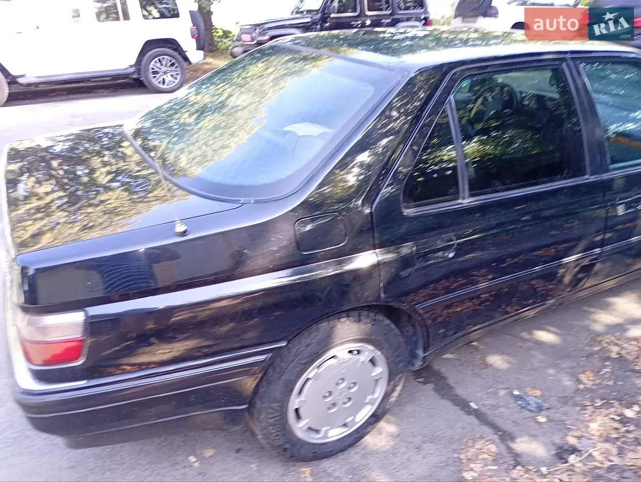 Peugeot 605 1992 photo 5