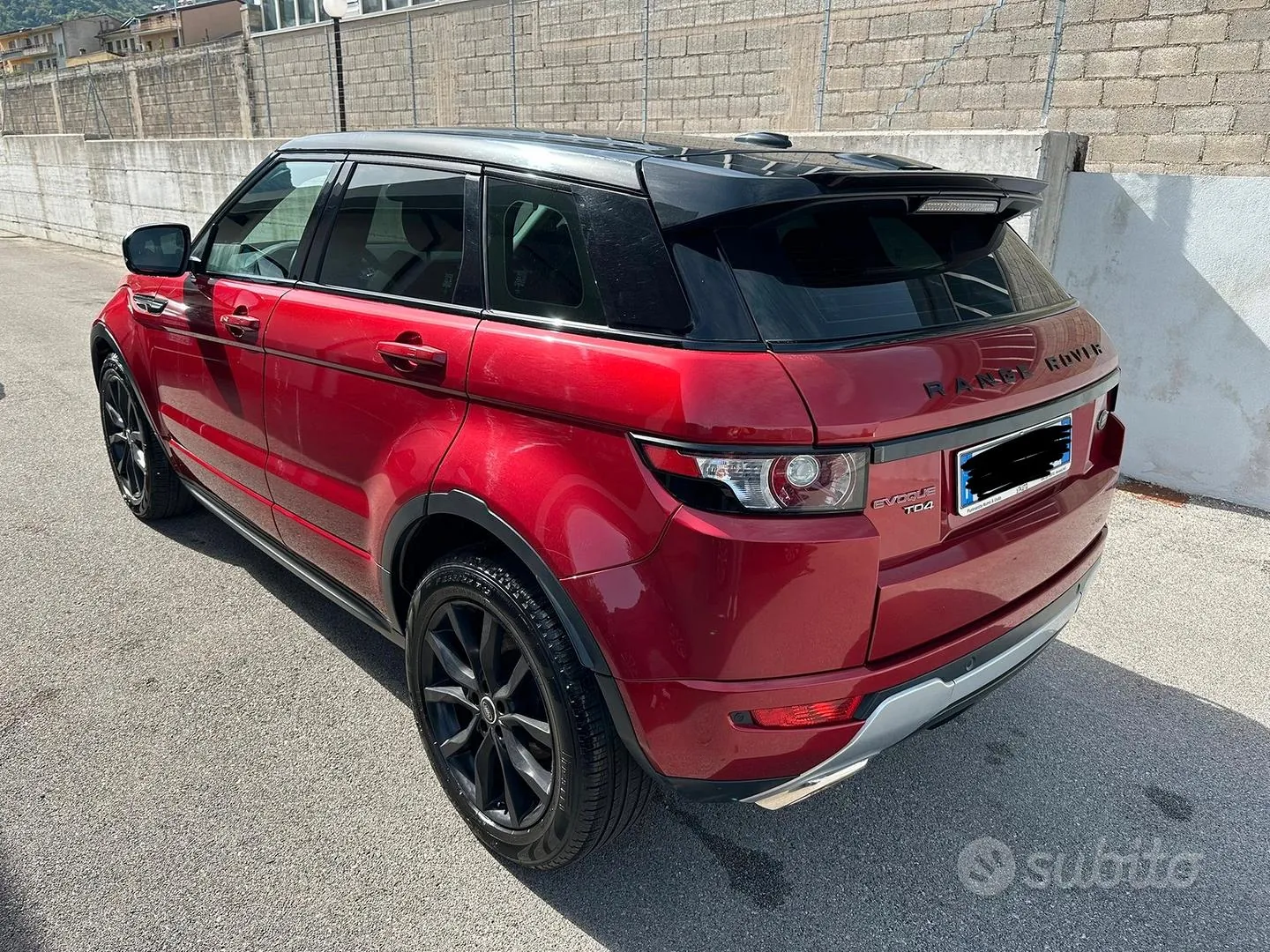 Land Rover Range Rover Evoque 2016 photo 2