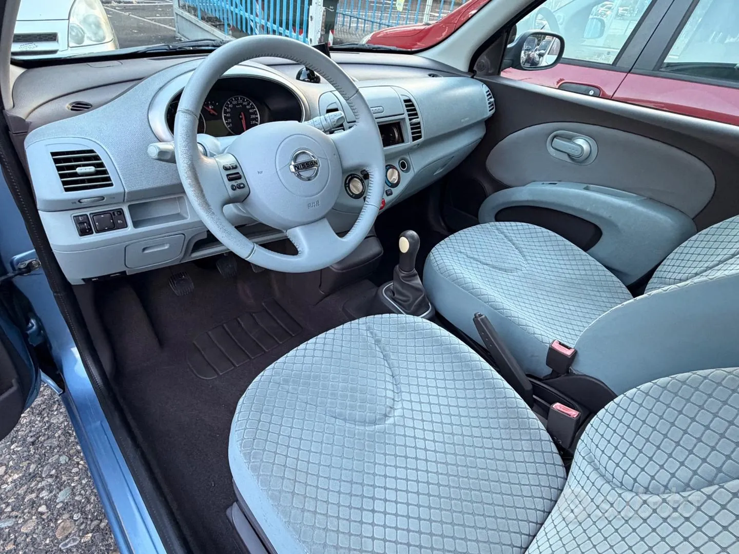 Nissan Micra 2006 photo 4