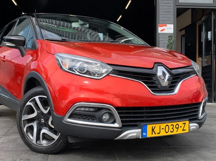 Renault Captur 2016 photo 2