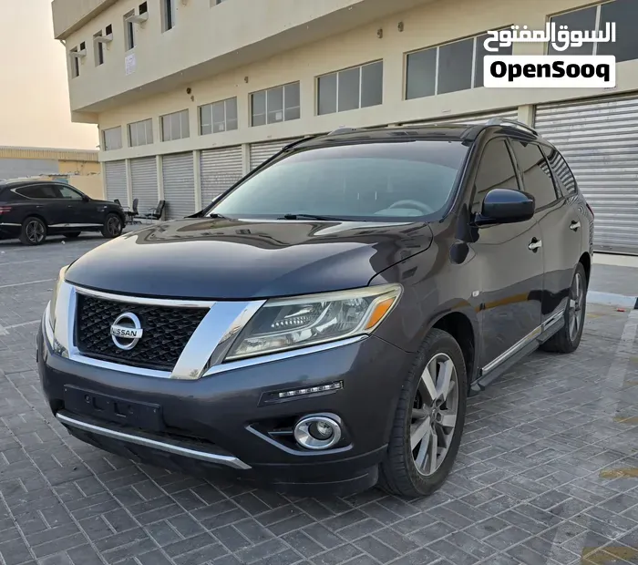 Nissan Pathfinder 2014 photo 2