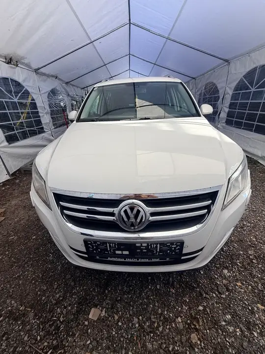 Volkswagen Tiguan 2009 photo 2