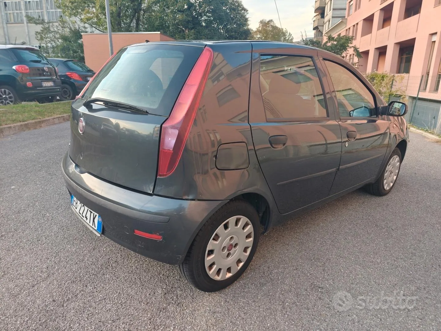Fiat Punto 2010 photo 3