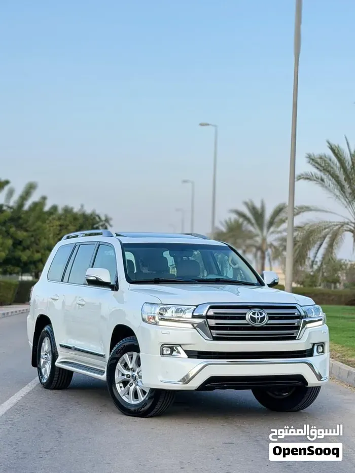 Toyota Land Cruiser 2016 photo 3