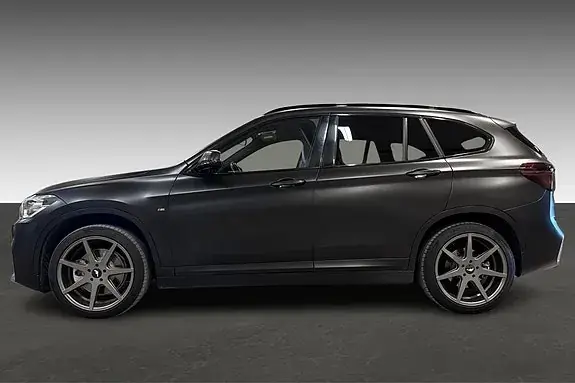 BMW X1 2016 photo 2