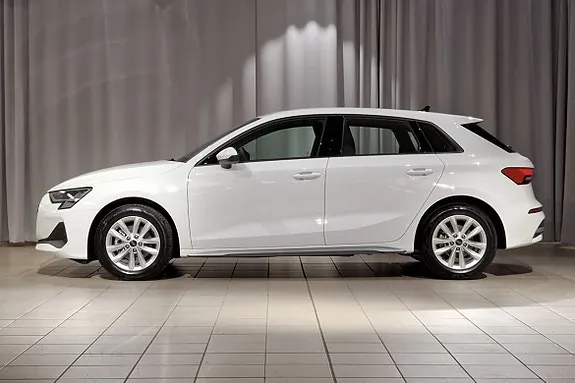 Audi A3 2027 photo 2