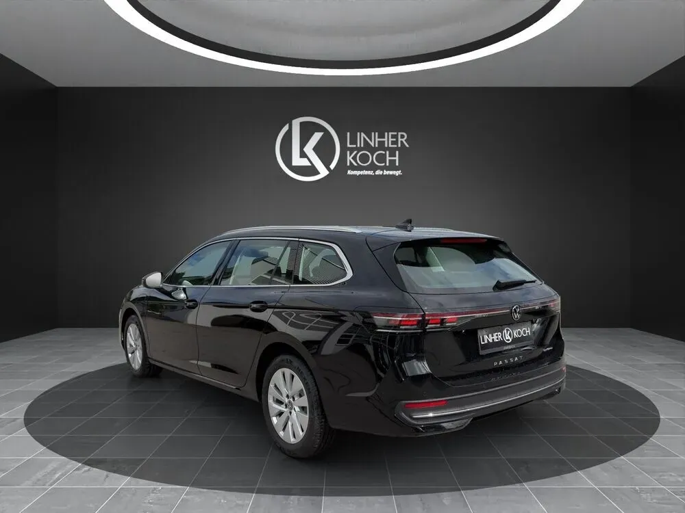 Volkswagen Passat 2026 photo 3
