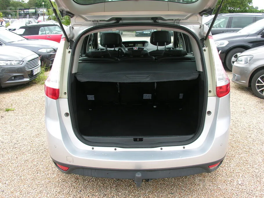 Renault Grand Scenic 2011 photo 5