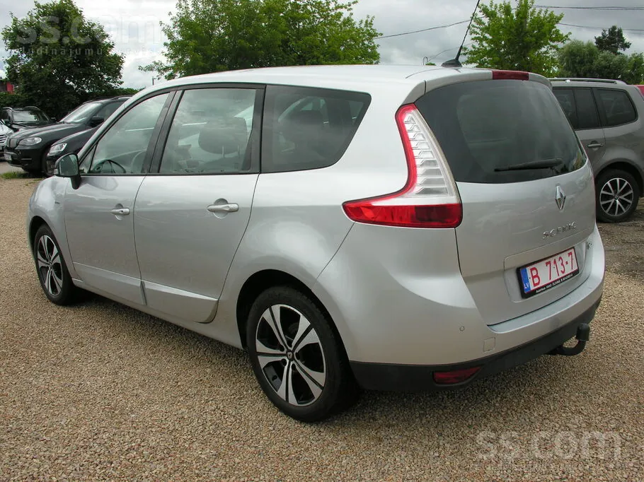 Renault Grand Scenic 2011 photo 4