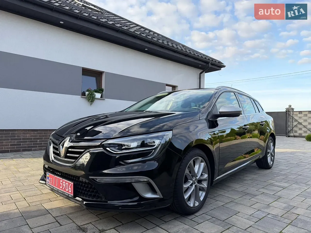 Renault Megane 2016 photo 2
