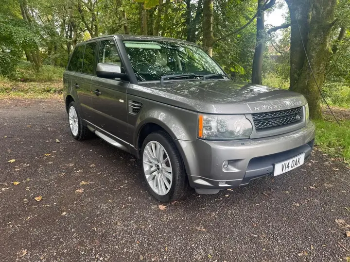 Land Rover Range Rover Sport 2010 photo 3
