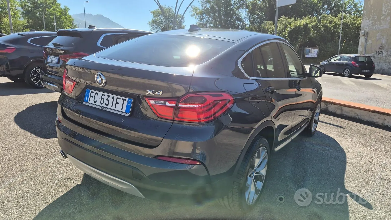 BMW X4 2016 photo 2