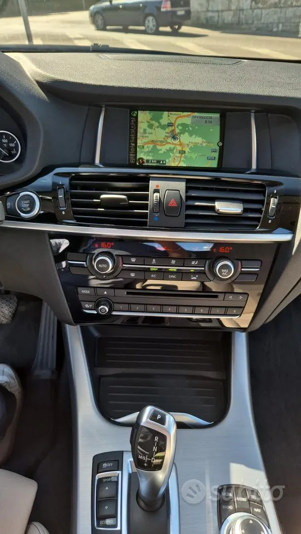 BMW X4 2016 photo 5