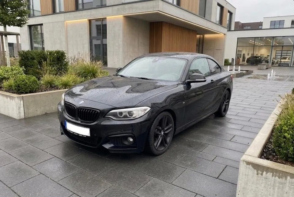 BMW 220D