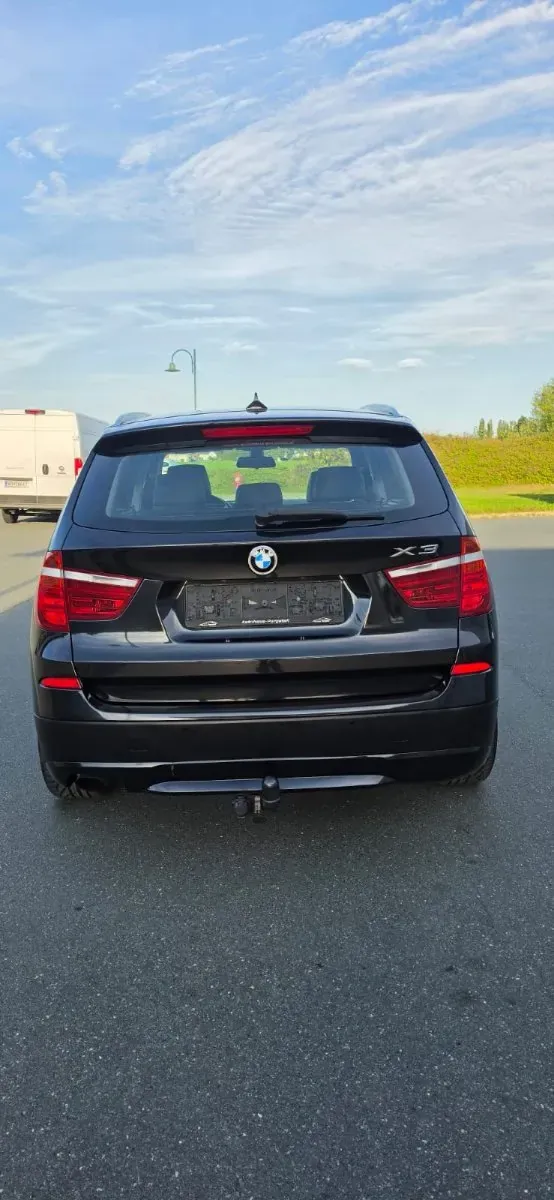 BMW X3 2011 photo 3
