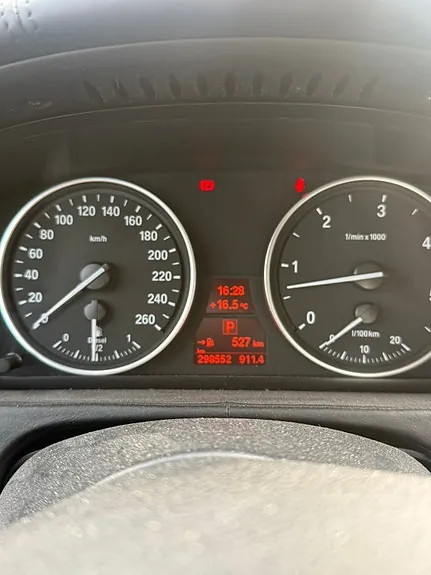 BMW X5 2011 photo 2