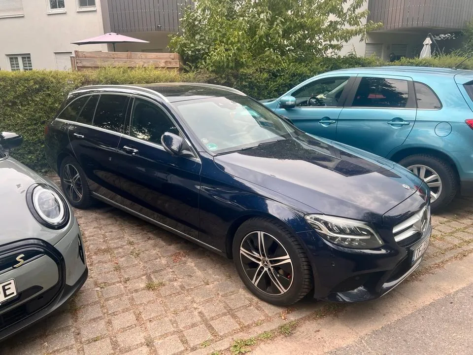 Mercedes-Benz 200D