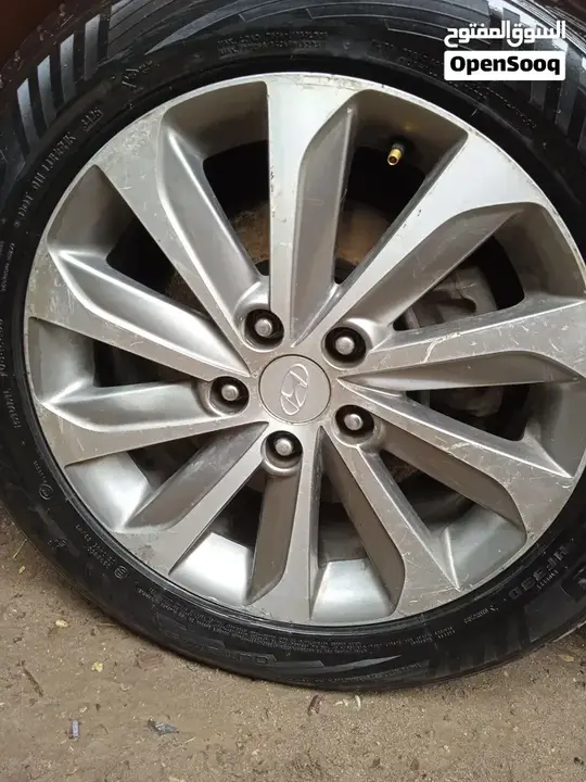 Hyundai Sonata 2011 photo 3