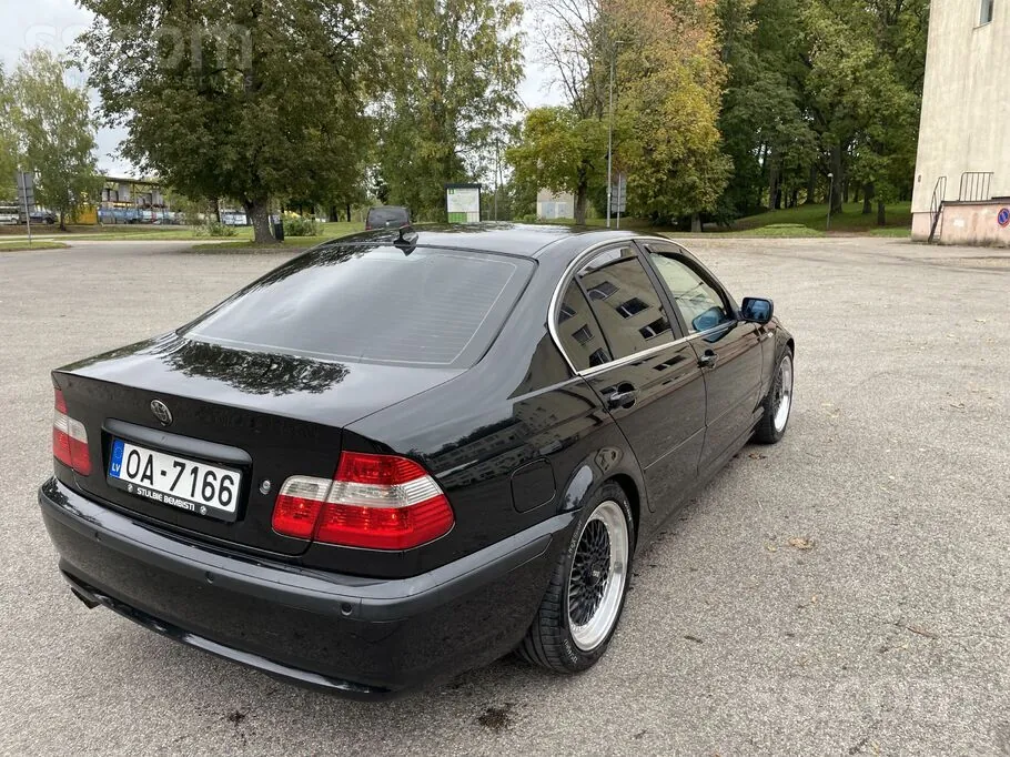 BMW 320 2003 photo 4