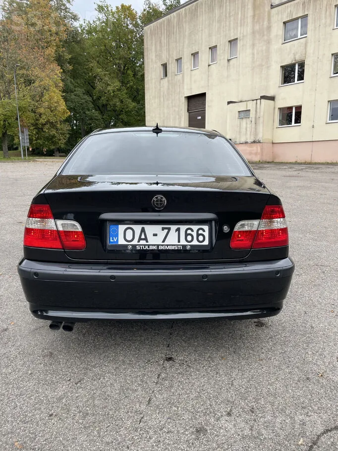 BMW 320 2003 photo 3