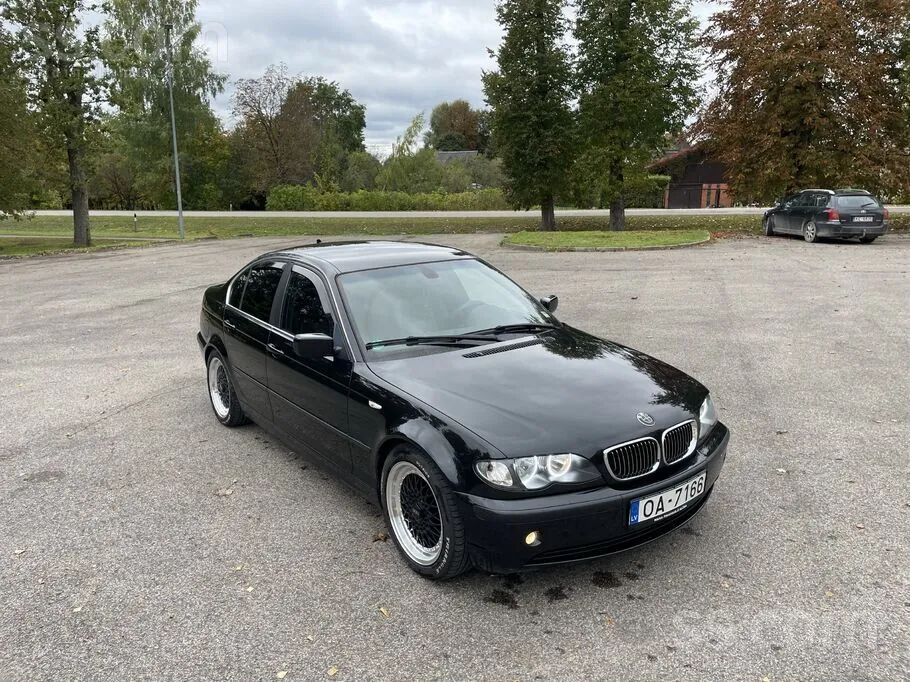 BMW 320