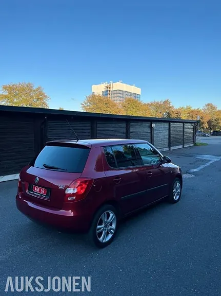 Skoda Fabia 2008 photo 5