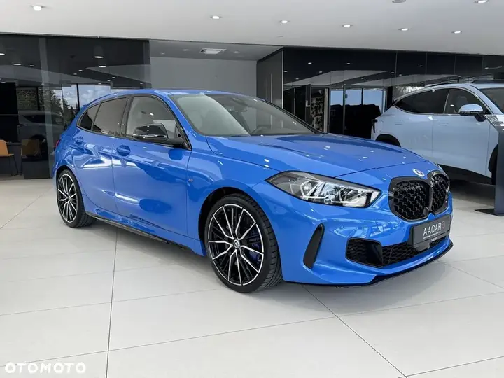 BMW Seria 1 2022 photo 5