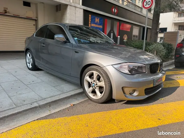 BMW 1 Series 2011 photo 4