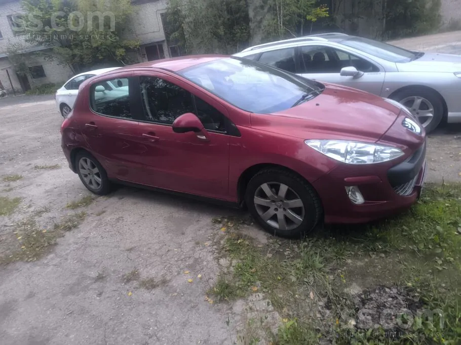 Peugeot 308 2008 photo 2