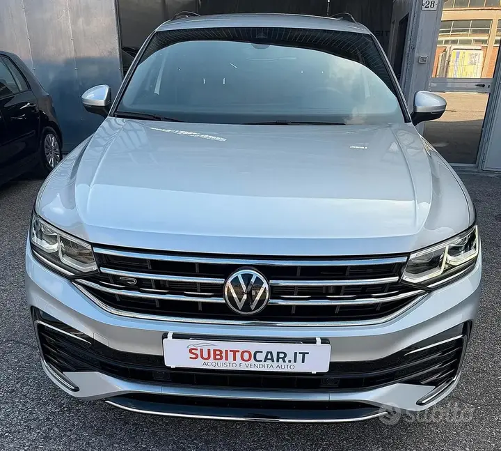 Volkswagen Tiguan 2022 photo 2