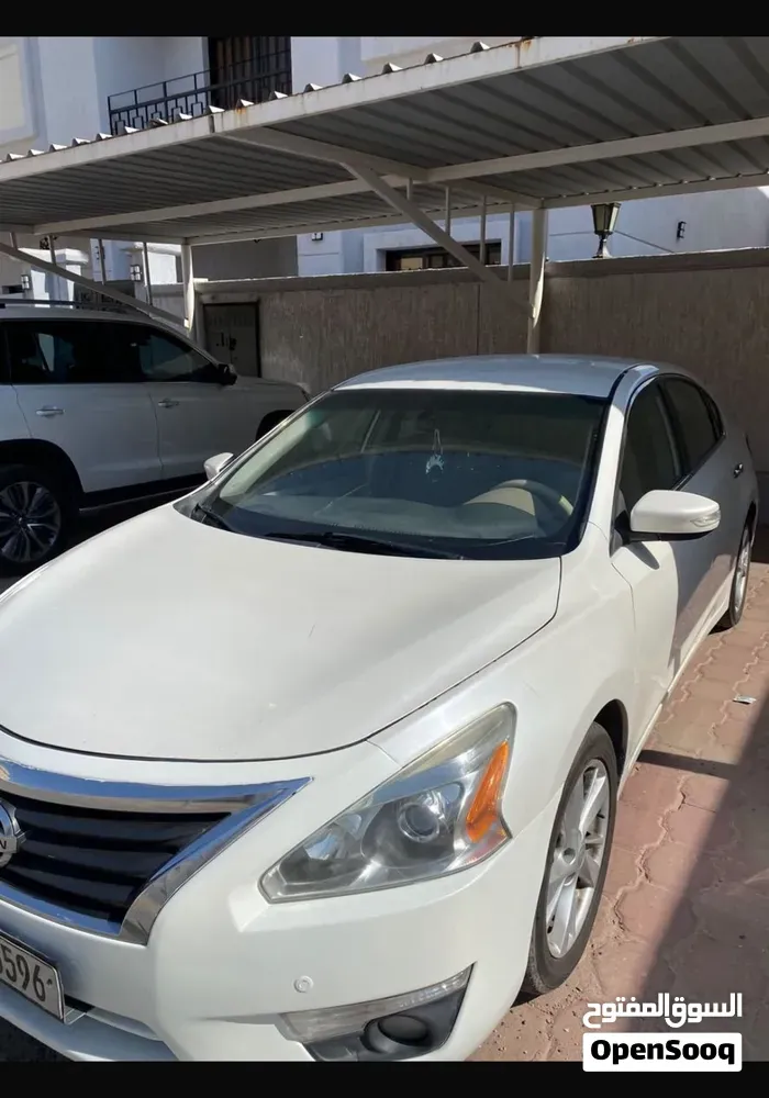Nissan Altima 2013 photo 3